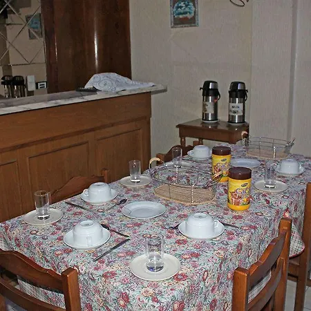 Residencia Vale Formoso 2* بورتو